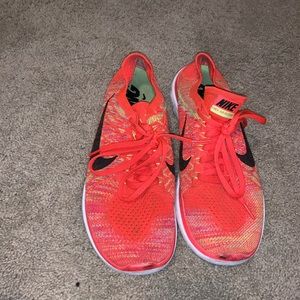 Nike Fly Knit Shoes